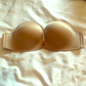 Victoria’s Secret Nude Bombshell strapless bra